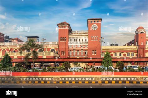 Bārāsat to Howrah Station .